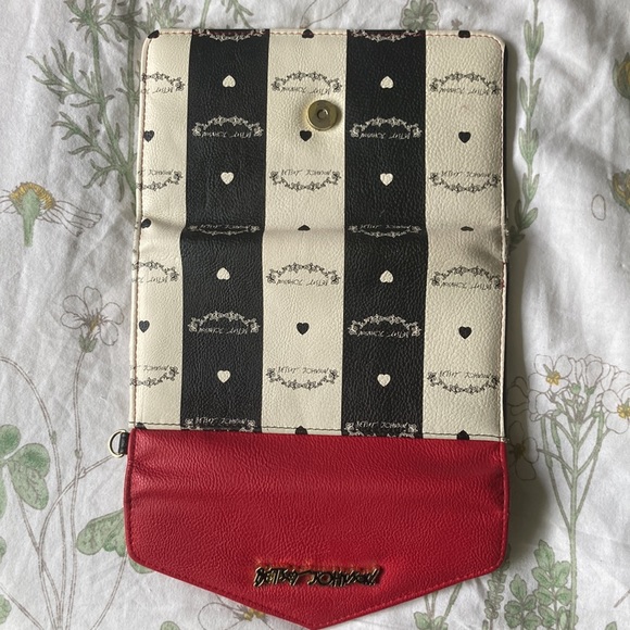 Betsy Johnson Wallet/Clutch - Picture 2 of 9